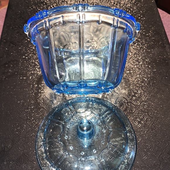 🎉Host Pick 🎉 Oyster Pearl Pattern Depression Glass Aqua Blue Candy Dish - Picture 11 of 11